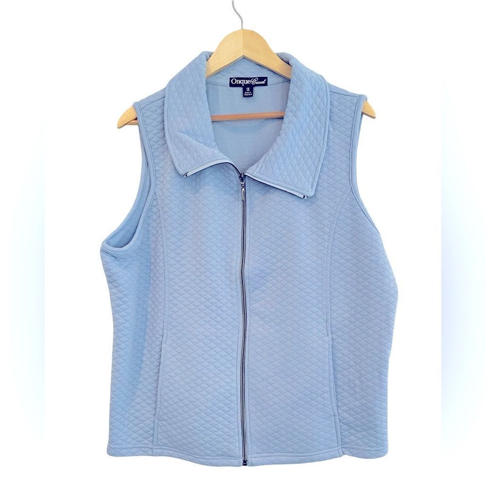 Light Blue Quilted Vest - Picture 3 of 8